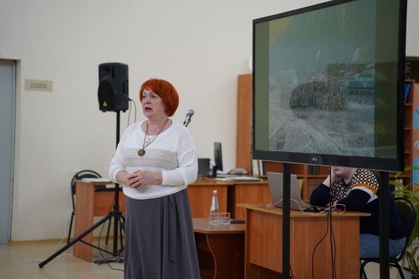 В Ульяновске кадеты СК России приняли участие во встрече с матерью Героя России Александра Шишкова