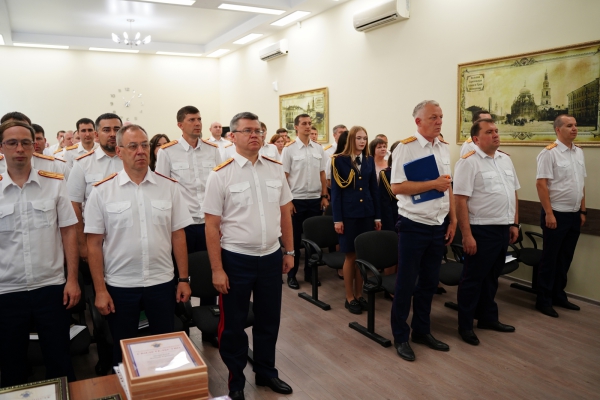 В ульяновском следственном управлении состоялось торжественное мероприятие, приуроченное к празднованию Дня сотрудника органов следствия Российской Федерации