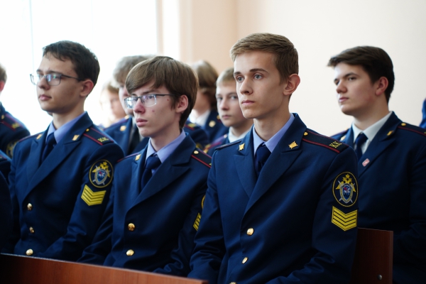 Ульяновские кадеты СК России ознакомились с работой Ленинского суда