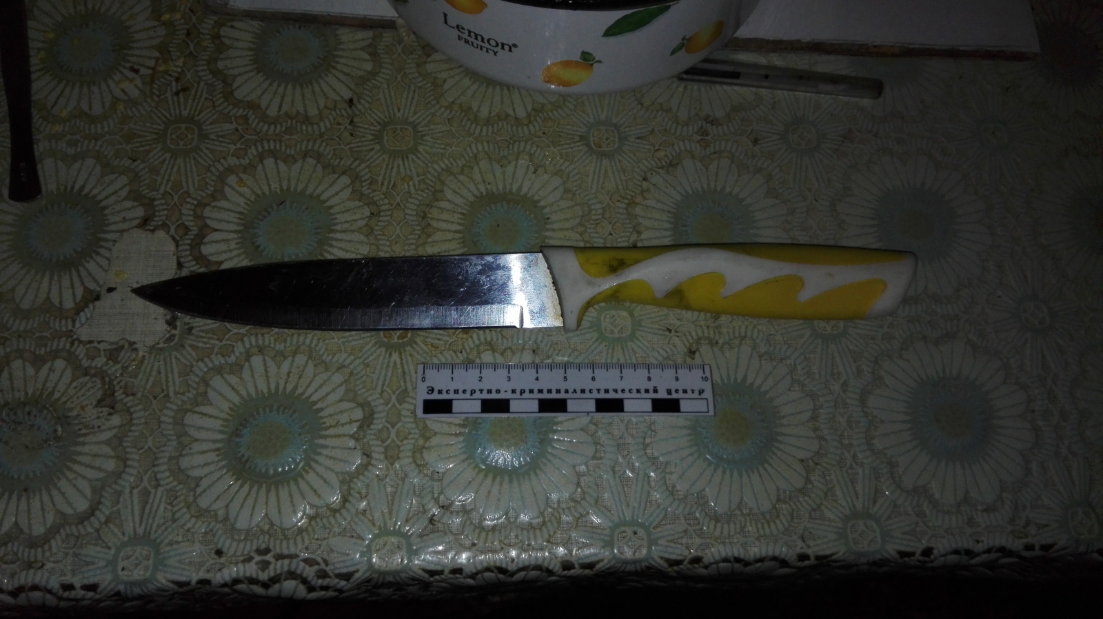 Кухонный нож на месте преступления